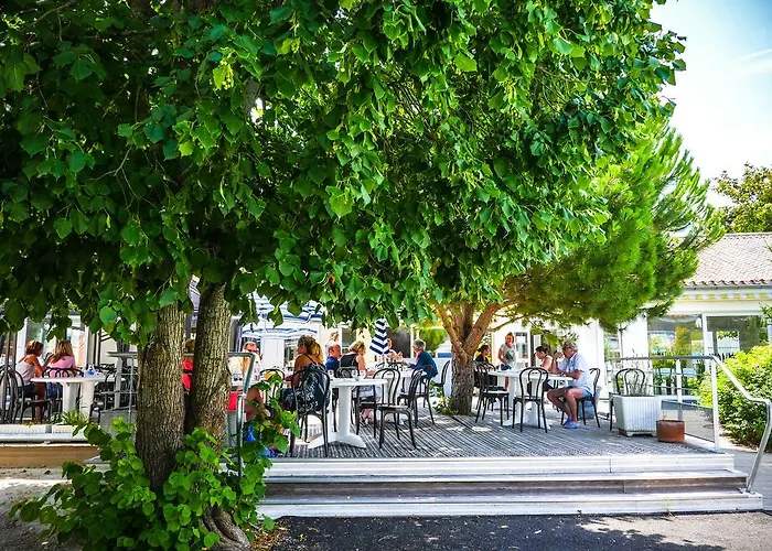 Village Passion Re La Blanche Parque de vacaciones 3*